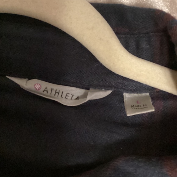 Athleta Plaid blouse  Sz L - Picture 6 of 8